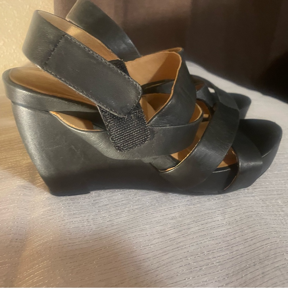 Elegant Black Wedge Sandals